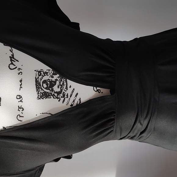 NWT V Neck Short Sleeve Thigh Slit Maxi Dress - Picture 3 of 6